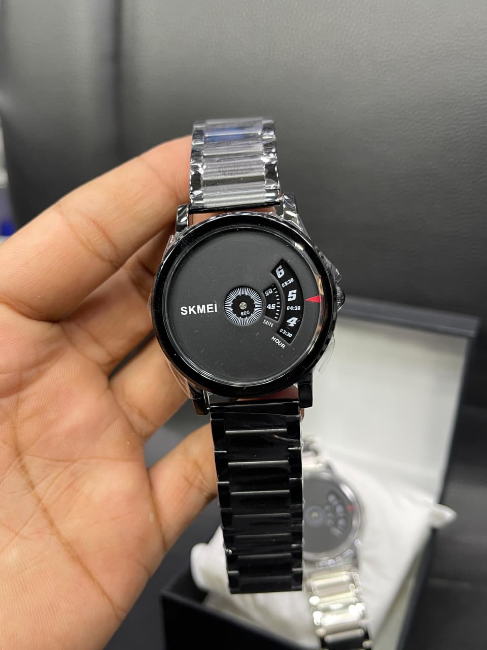 SKMEI LUXURY QUARTZ WATCH