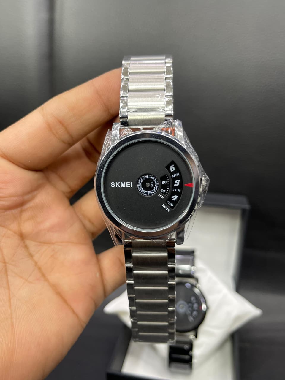 SKMEI LUXURY QUARTZ WATCH